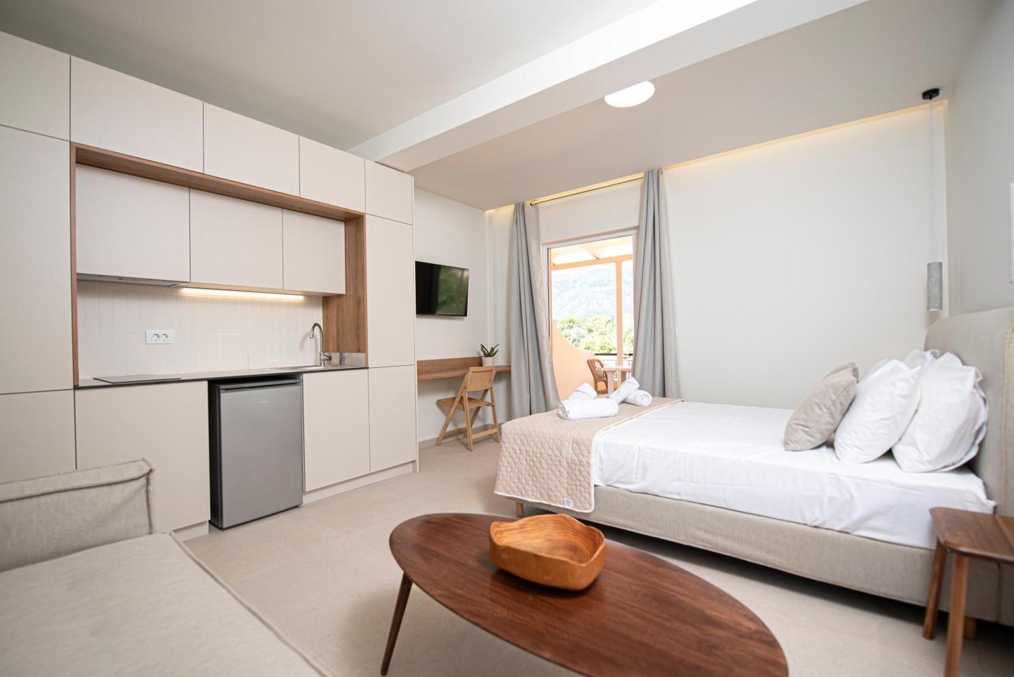 Ck Apartments Nydri  Bagian luar foto